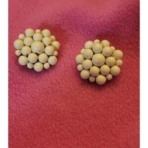Vintage Hong Kong white beaded cluster clip earrings